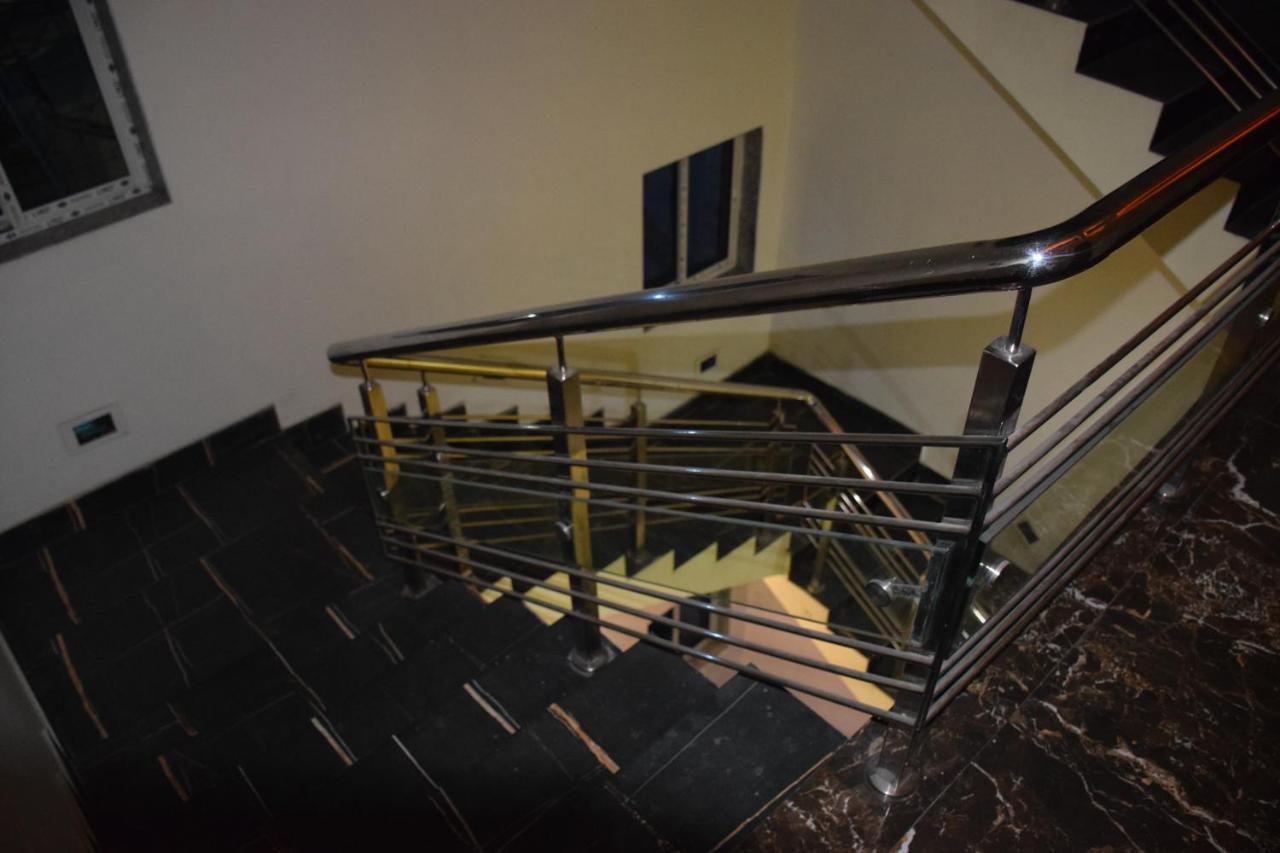 Recline Hotel And Restaurant Gauripur Luaran gambar