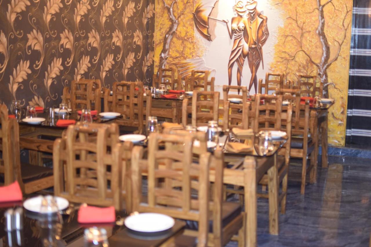 Recline Hotel And Restaurant Gauripur Luaran gambar